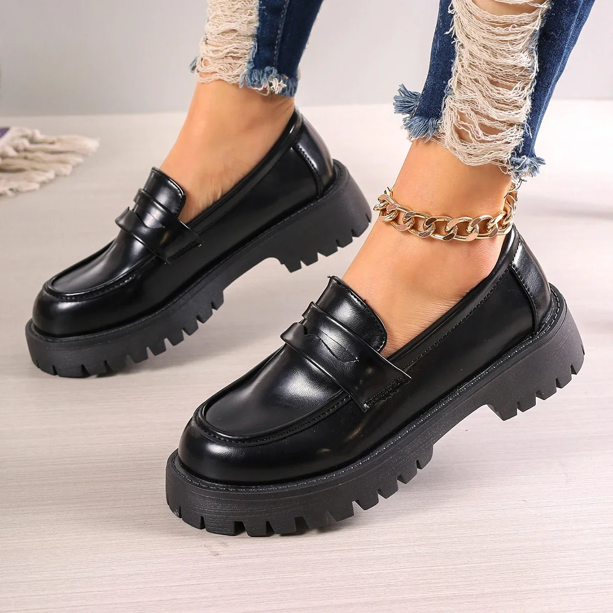Rimocy Casual Platform Loafers Woman 2025 British Style Black Brown PU Leather Shoes for Women Comfort Slip On Flats Plus Size 4