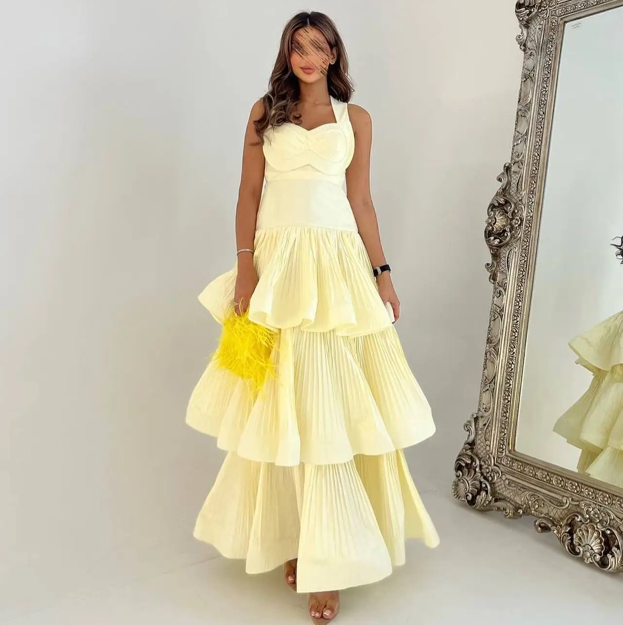 

Simple Intricate Sweetheart A-line Homecoming Dresses Layered Satin Evening vestido de fiesta elegante para mujer 2023