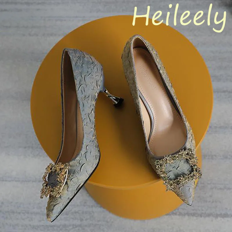 

Туфли-лодочки женские на тонком высоком каблуке 6 см, заостренный носок, со стразами, 41 42 43