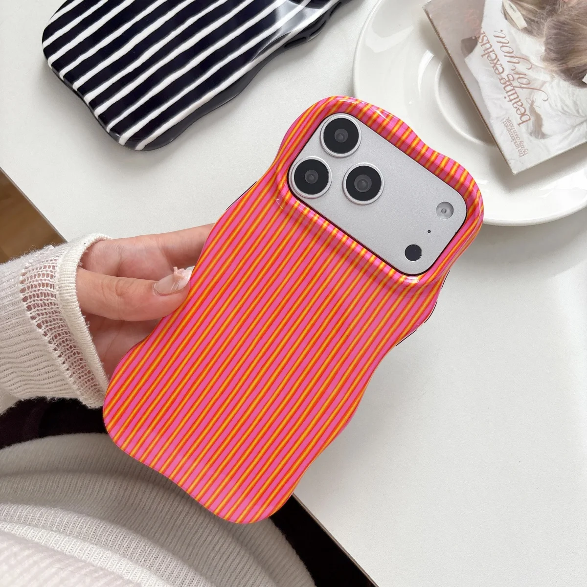 Chic Wave Edge Brown Stripes Shockproof Phone Case with Color Contrast Design