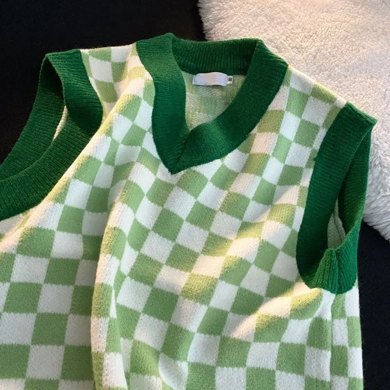 Men's Checkerboard Plaid V-neck Knitted Vest Female Spring Autumn Loose Couple Sweater Coat Sleeveless Vests Casual Tops