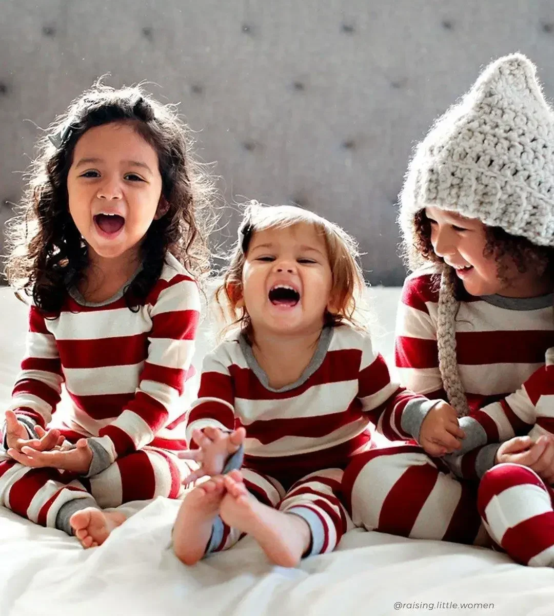 thumbnail image 5 of Pijamas navideños nuevos de 2024, conjuntos familiares a juego, estampado de rayas, suaves y sueltos, traje de 2 piezas, ropa de dormir, mameluco para bebé, pijama de aspecto navideño, 5 of 5