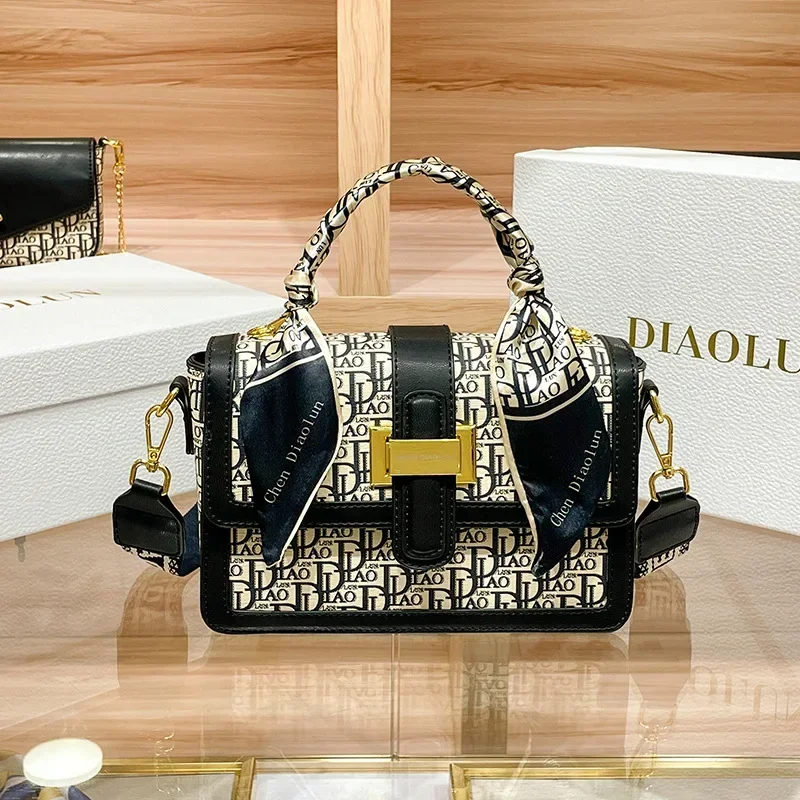 

Famous Designer Luxury Brand Shoulder Messenger Bags High Quality Embroidery Small Square Bags Women Purse And Handbags Sac