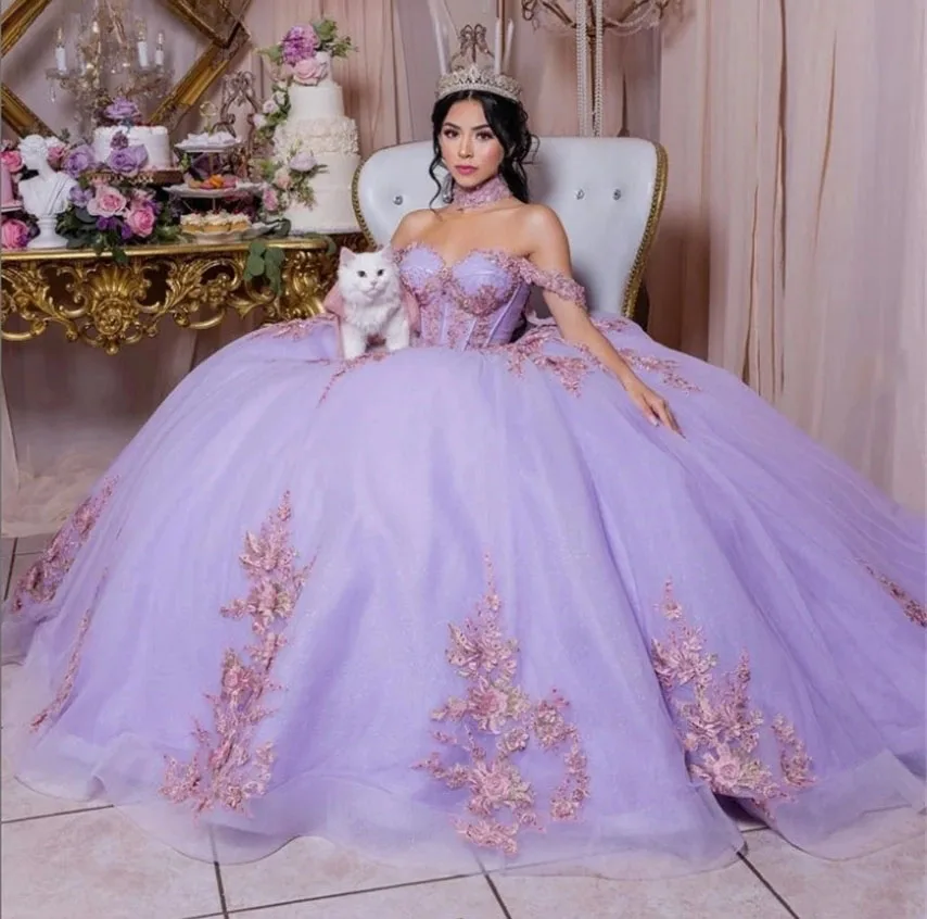 

Lilac Princess Quinceanera Dresses Ball Gown Off The Shoulder Appliques Sweet 16 Dresses 15 Años Custom