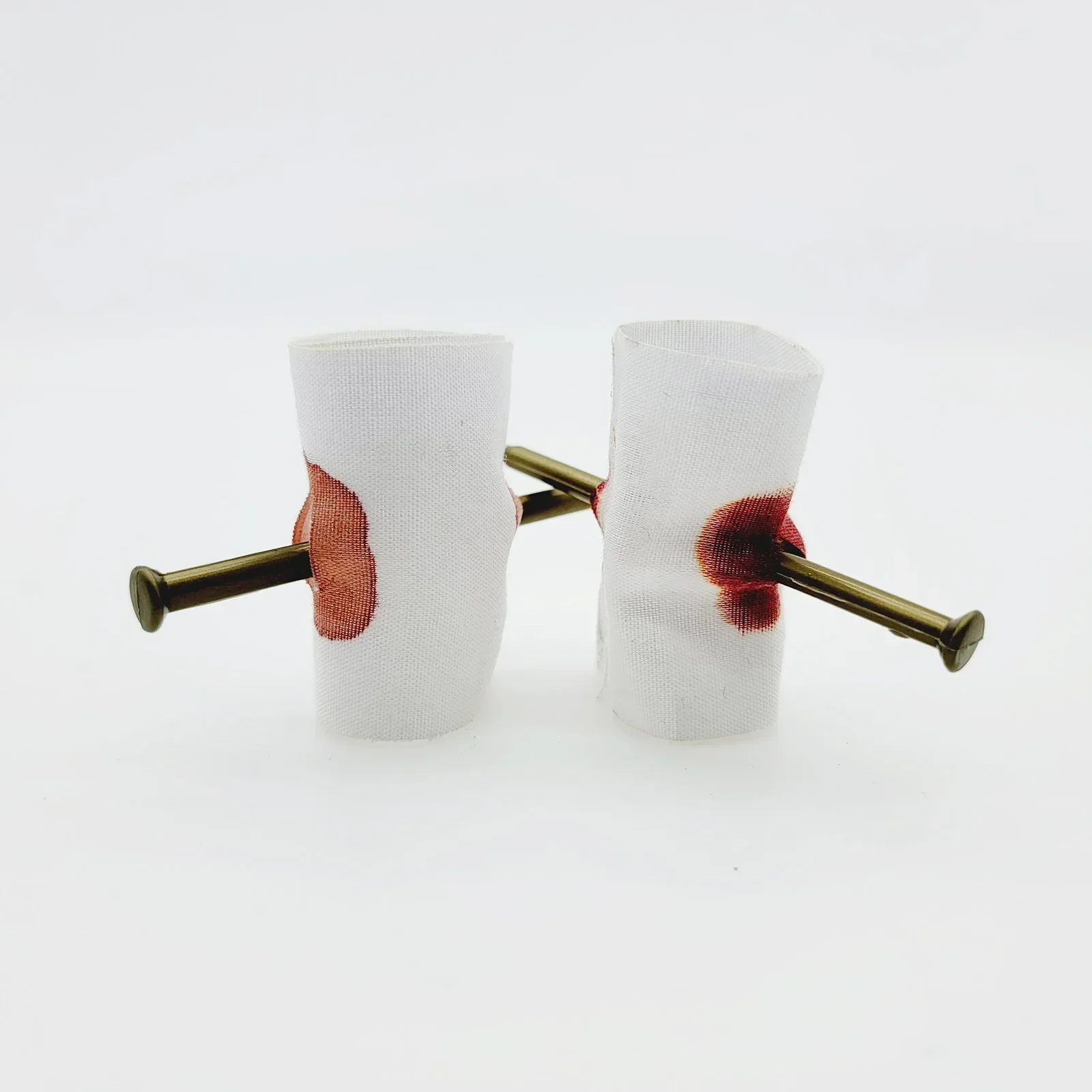 Fake Nail Through Finger Prank Toy for Kids, Novelty, Magic Friend, Halloween, Scare, Trick, Joke Toy, Practical Fool, Jokes