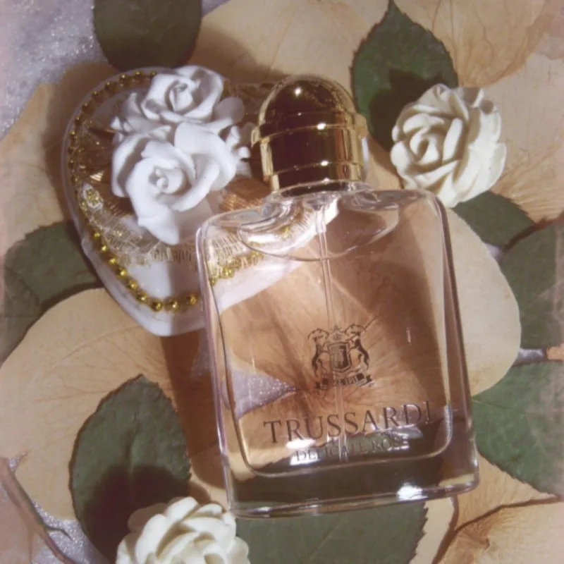 Premium Glass Perfume Bottle with Luxury Gift Box – Elegant Refillable Spray Container ... - SKU PGBB0934 - UGI Packaging