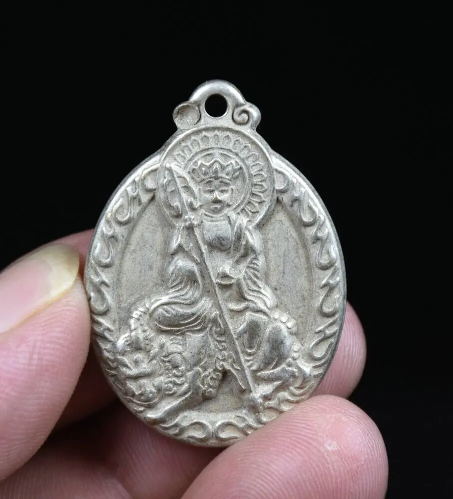 

Китайская серебряная подвеска фэн-шуй, кситигарбха Бодхисаттва, 4 см