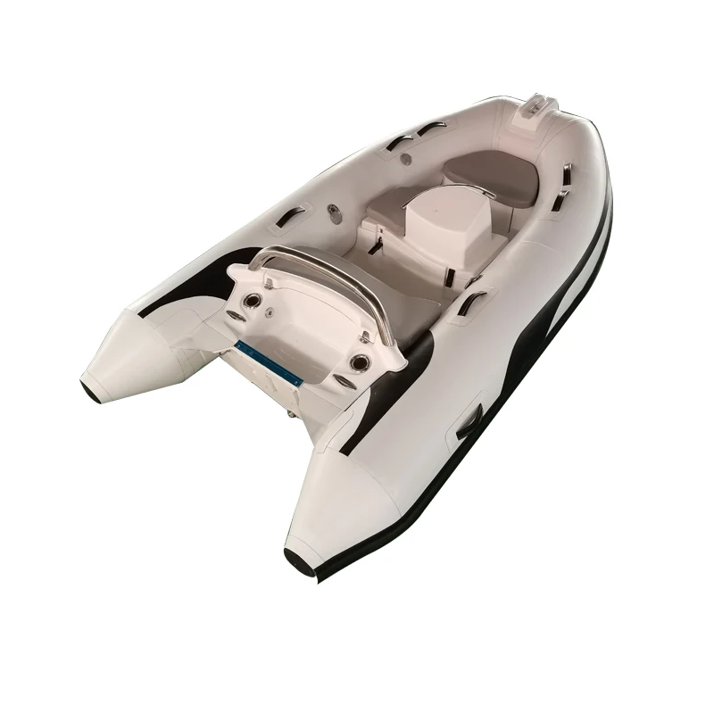 Bateau pneumatique JIAHE-300 300cm déplié à terre, montrant ses compartiments et sa capacité 5 places.