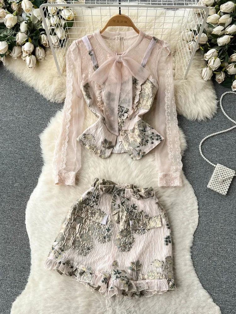 

French Vintage Shorts Set Women's Ruffled Lace Patchwork Floral Shirt + Jacquard High Waist Shorts Two Piece Set For Summer 2023