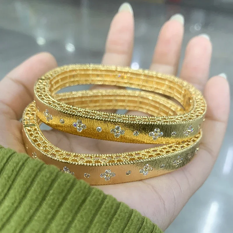 Lucky Flower Bangles Big Bangle for Women Gold Color Bracelets Female's High Quality Jewelry