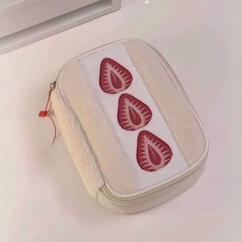 1pcs 귀여운 수 놓은 딸기 연필 케이스 휴대용 편지지 펜 상자 다기능 대용량 메이크업 가방 보관 가방