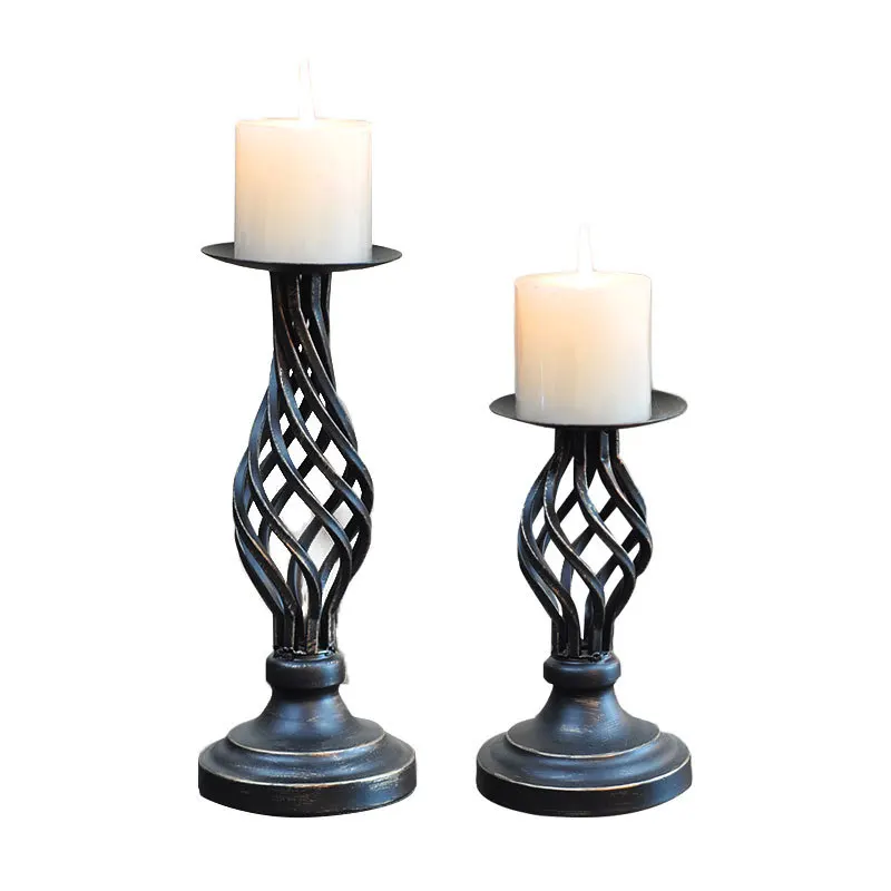

Retro Candle Candlestick Pierced Black Valentine's Day Candlestick Wedding Candlelight Dinner Props Decorative Candlestick