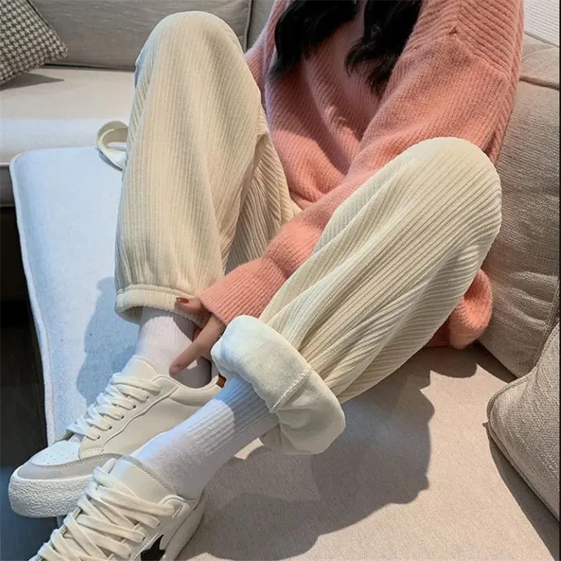

Women Warm Winter Plush Thick Corduroy Pants Traf Female Casual Korean Style Sweatpants Harajuku Loose Harem Trousers