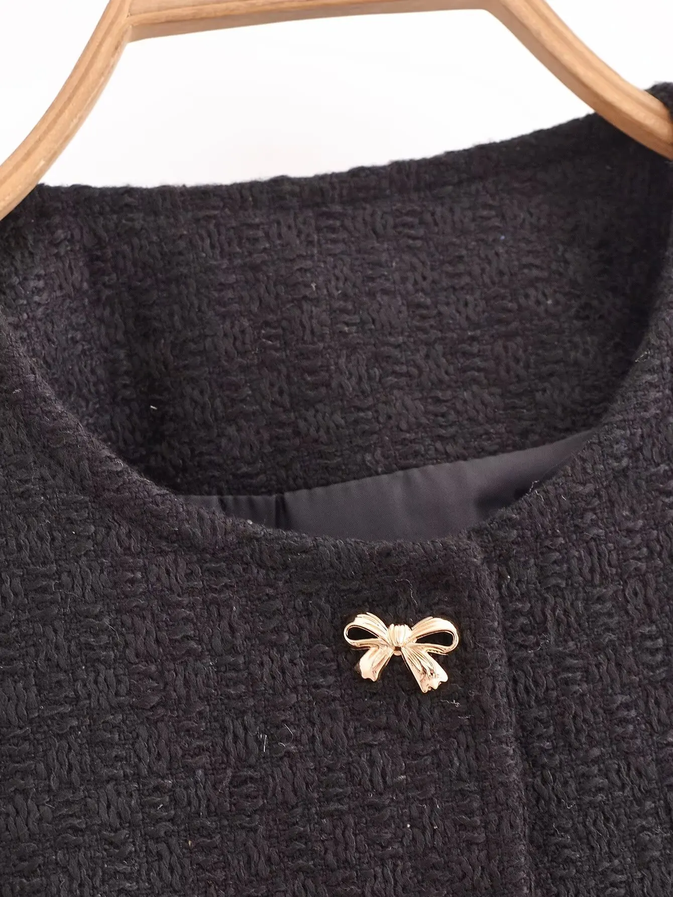 Blazers Women's Jacket Coat 2024 With Pockets Elegant Fashion Solid inszart Black Outwear Bow Button Jackets Jaquetass Femininas