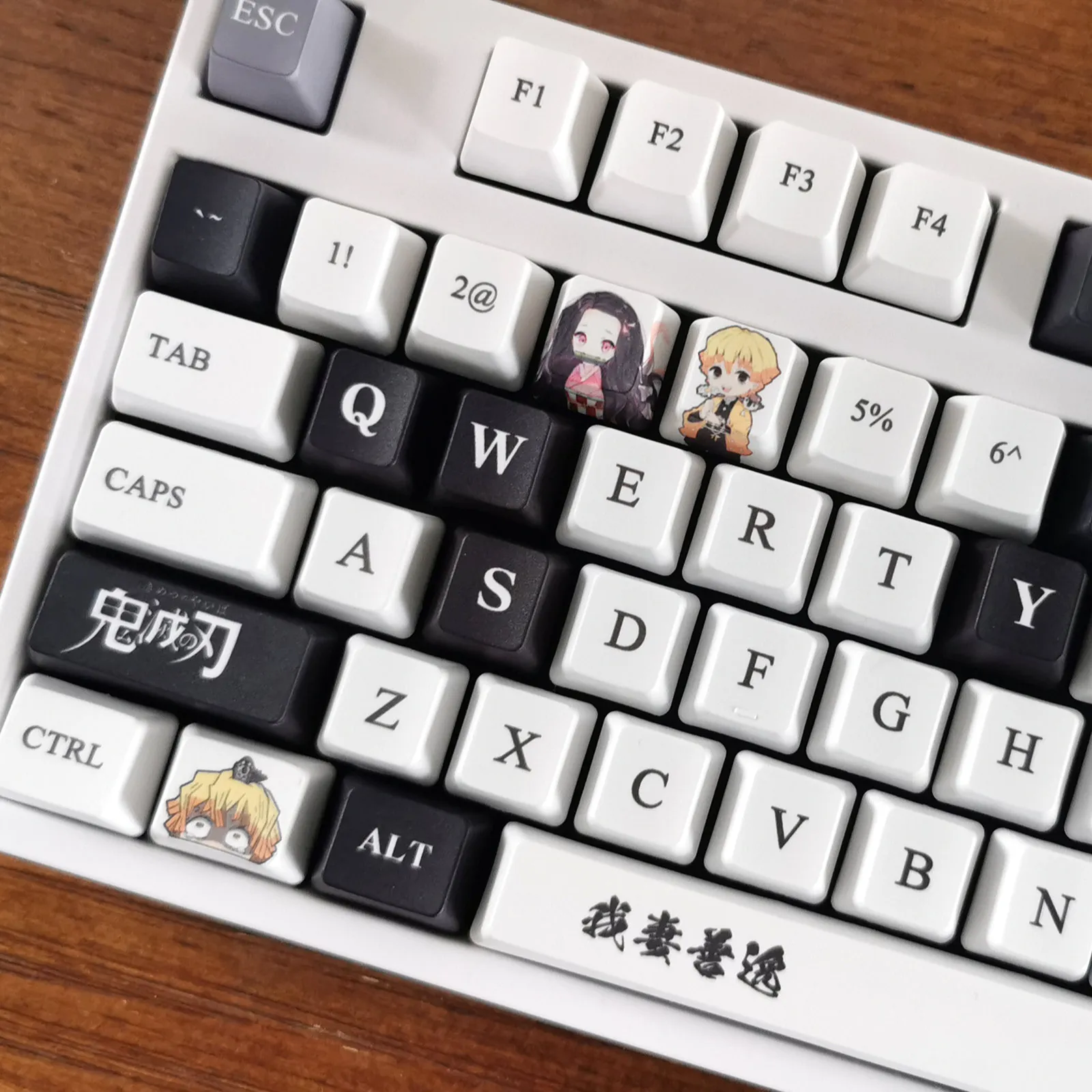 GMK ONI キーキャップデスクマットセット