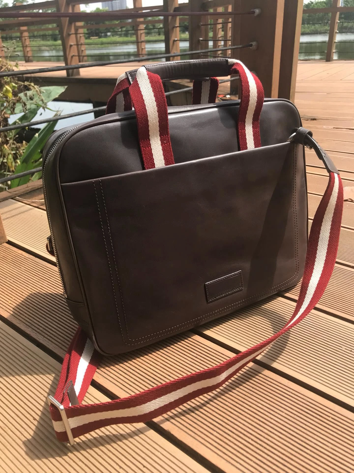 Luxury B Style Briefcase Bag Fashion Design Business Causal Men Leather Shoulder Handbag Men's Cowhide Large Capacity Handbag