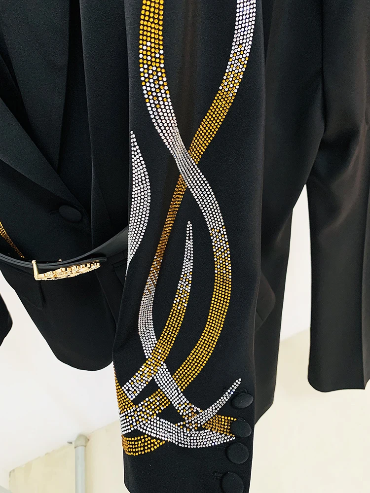 クイーン　2024ツアー　ジャケット　サイズ L 新品【L】クイーン 2024 ツアー ジャケット QUEEN