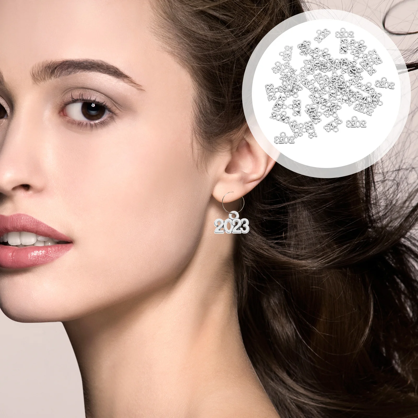 

100 Pcs 2023 Year Pendant Charm Letter Decor Decorative Number Charms Necklace Pendants Ornament DIY Jewelry Making