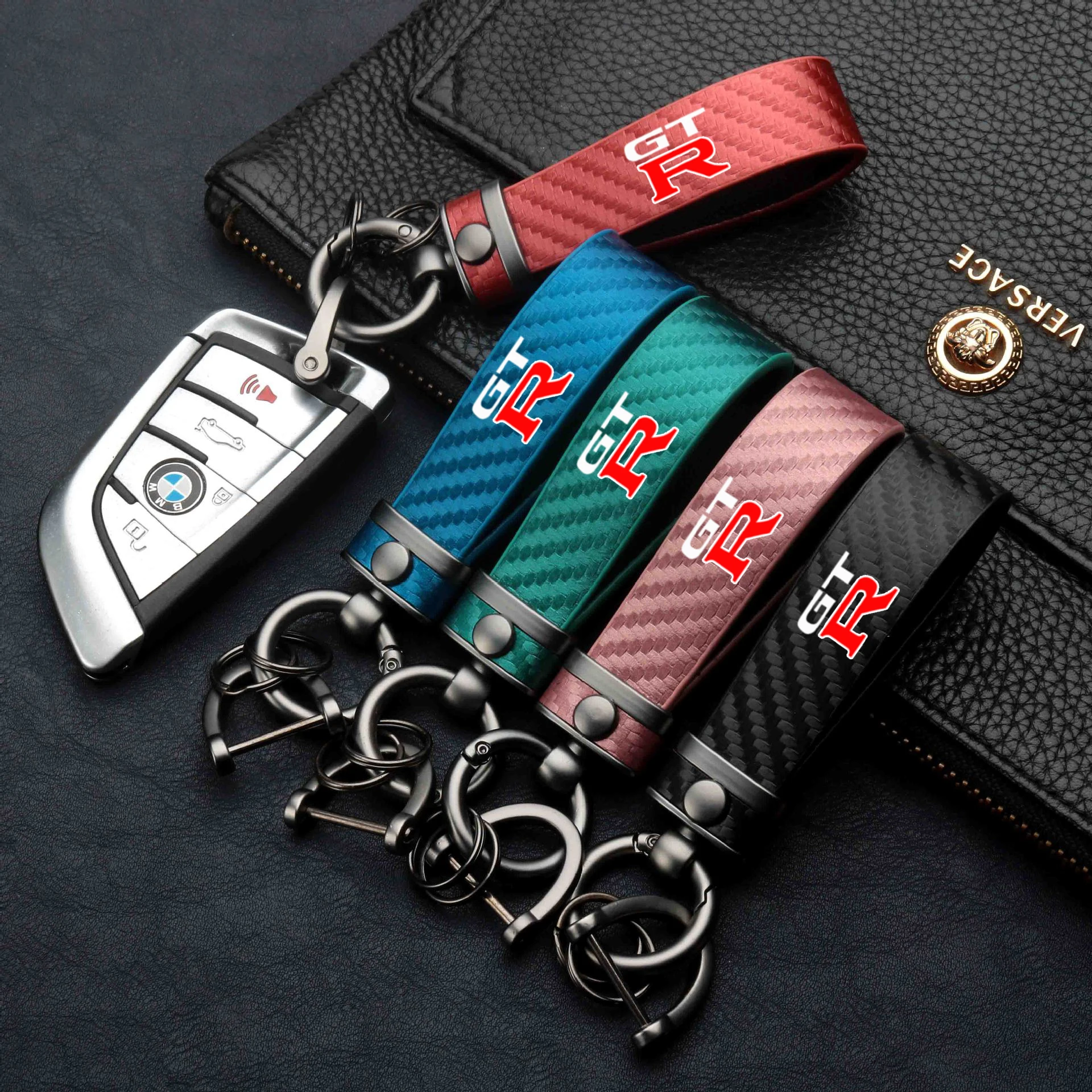 Auto Parts Premium Carbon Fiber Pattern Car Keychain Custom Keyring For