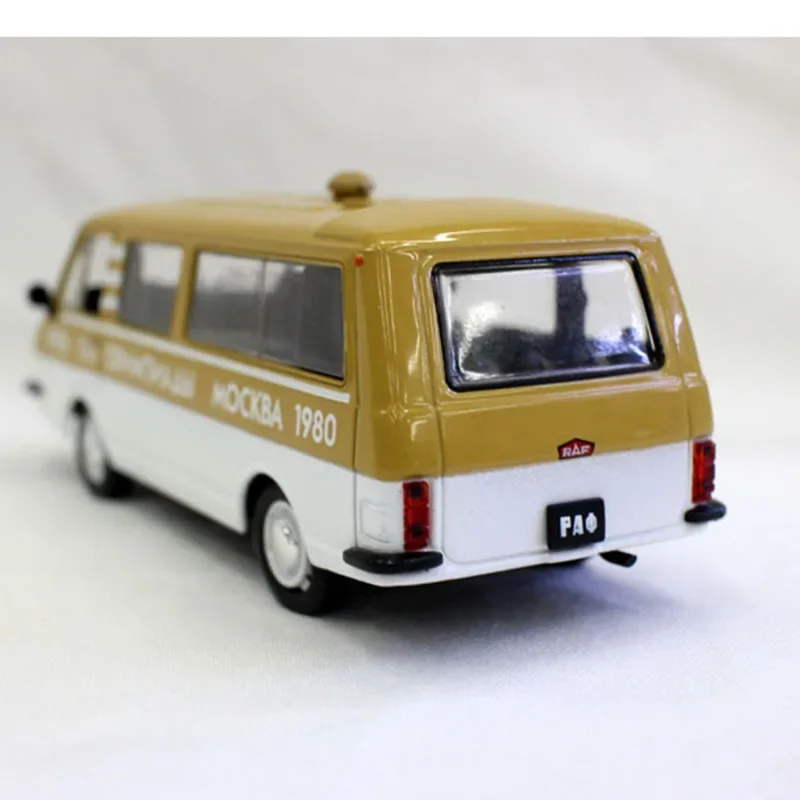 【希少】ソ連製 ミニカー RAF-2203 ラトビア 1/43 ミリツィア Diecast Soviet car RAF 2203 Latvia РАФ 2203 Латвия DeAGOSTINI 1/43