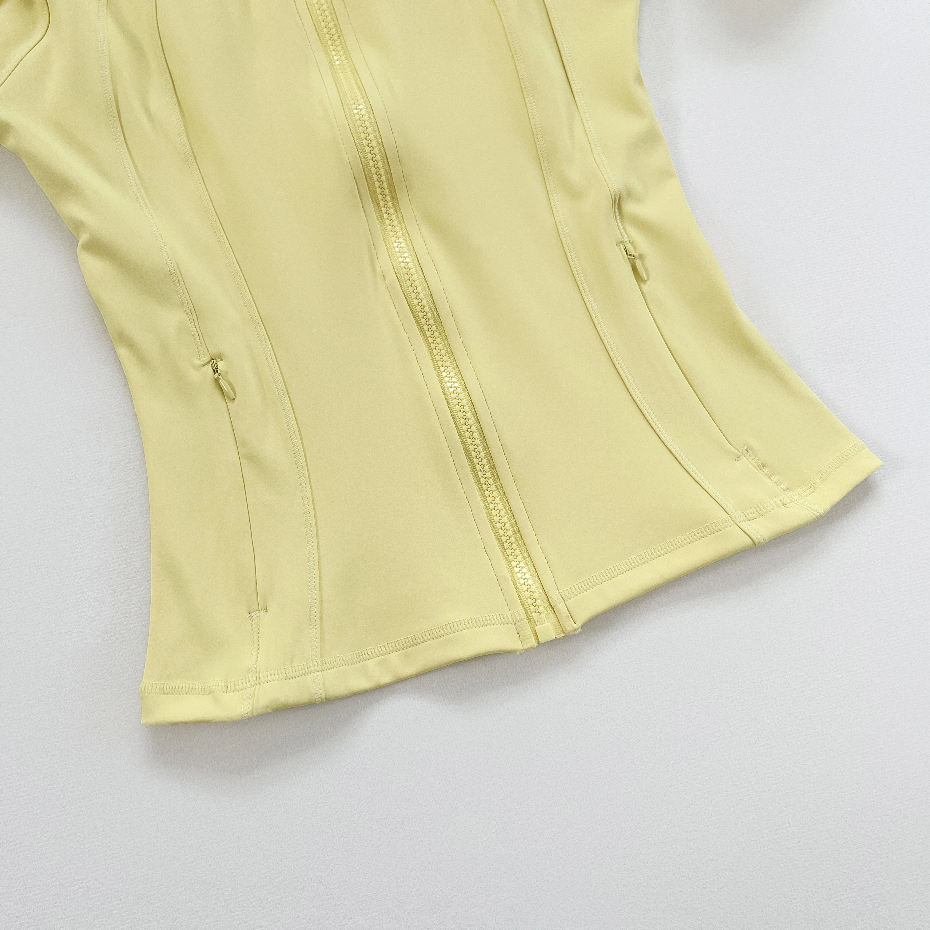Sports Knit Jacket Image 9