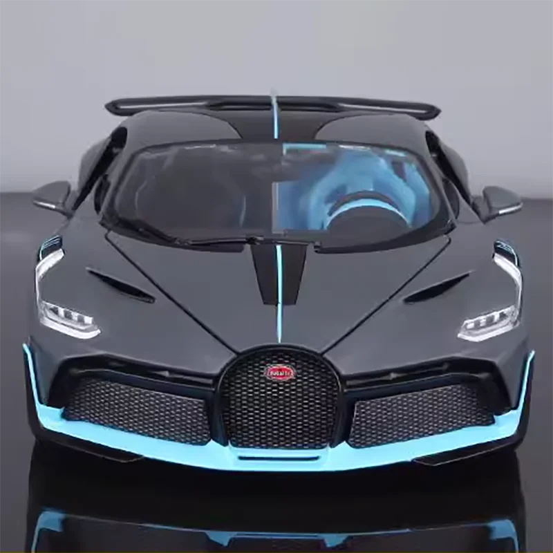 

Модель автомобиля Bugatti Divo из металлического сплава, в масштабе 1/18