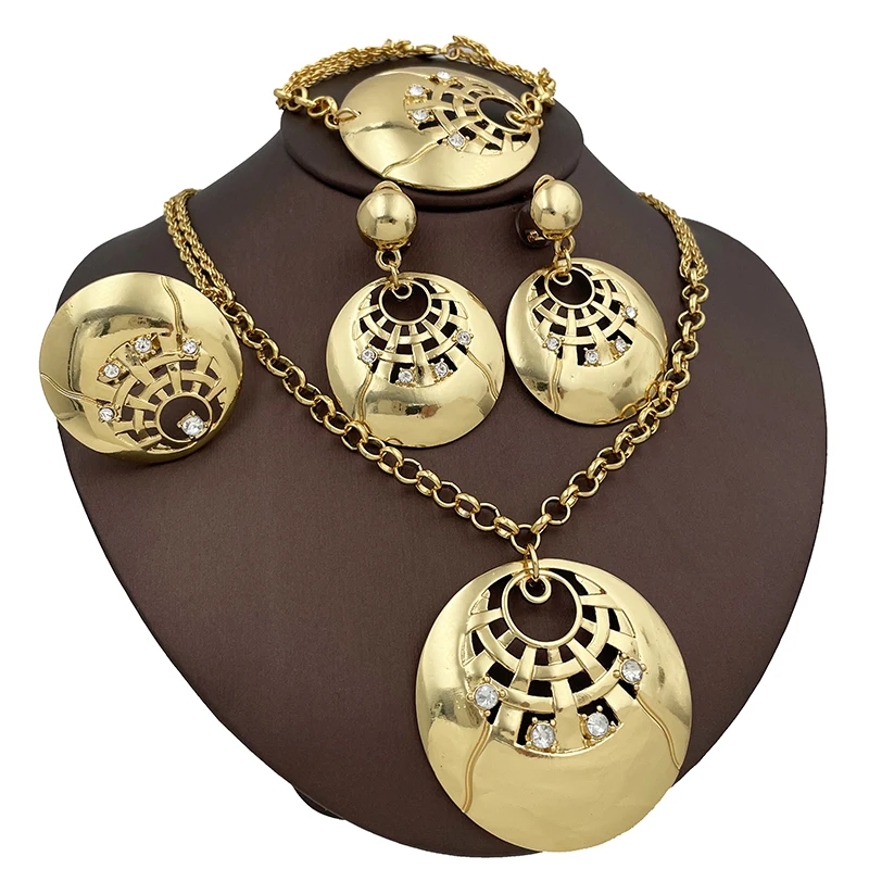 

Dubai Gold Plated Jewelry Set For Women Rhinestone Necklace Earring Bracelet Ring Party Gift Wedding Jewelry Set Daily Wear