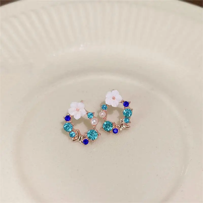 Sweet and Elegant Women's Jewelry