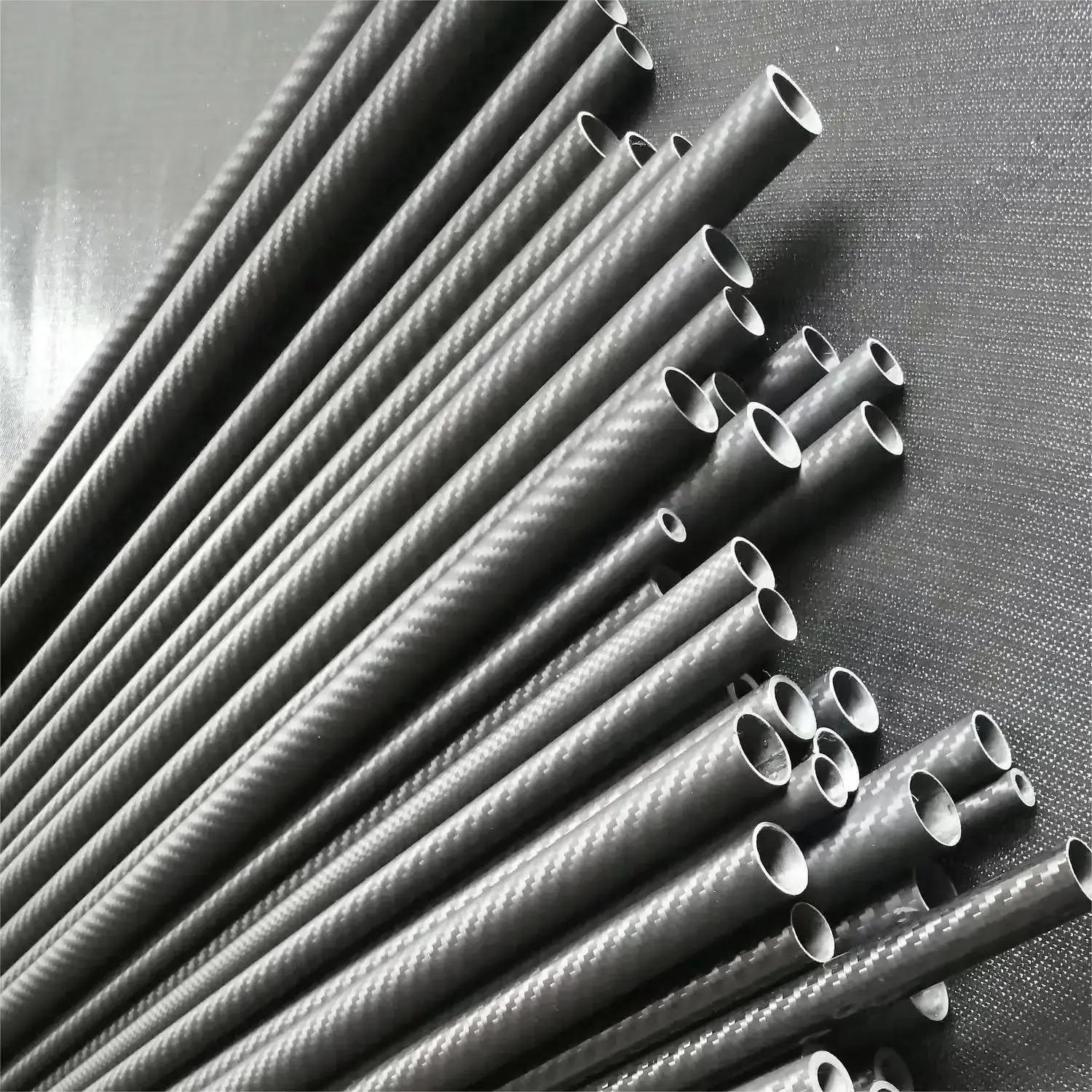 2Pcs Length 1000MM Plain Glossy 3K Full Carbon Fiber Tube High Composite Hardness DIY Japan Material Pipe RC Airplane Accessorie 4