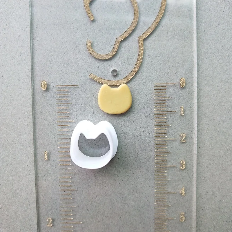 Description Picture 6 of itemCute Cat/Butterfly Polymer Clay Molds Cat Head Clay Cutter For DIY Soft Pottery Earrings Ceramic Jewelry Cutting Tool