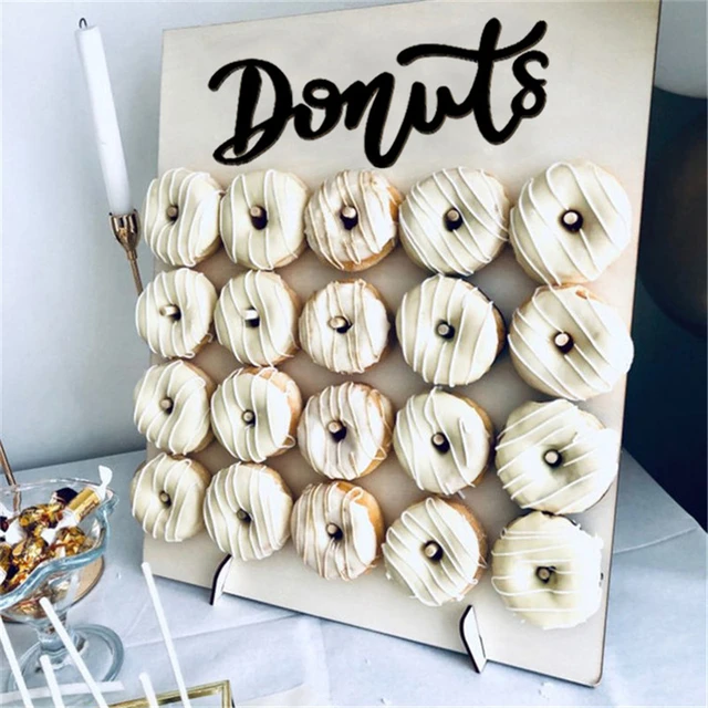 Soporte de madera para Donuts para Baby Shower, soporte de exhibición de  pared con forma de corazón, dulces, Donuts, Decoración de mesa para fiesta  de Cumpleaños de Niños y bodas - AliExpress