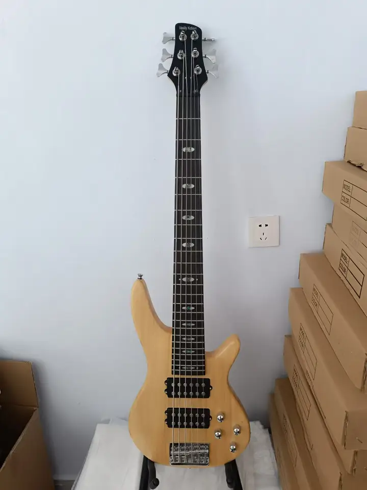 エレクトリックベースギター、6弦、24フレット、ハムバッカー