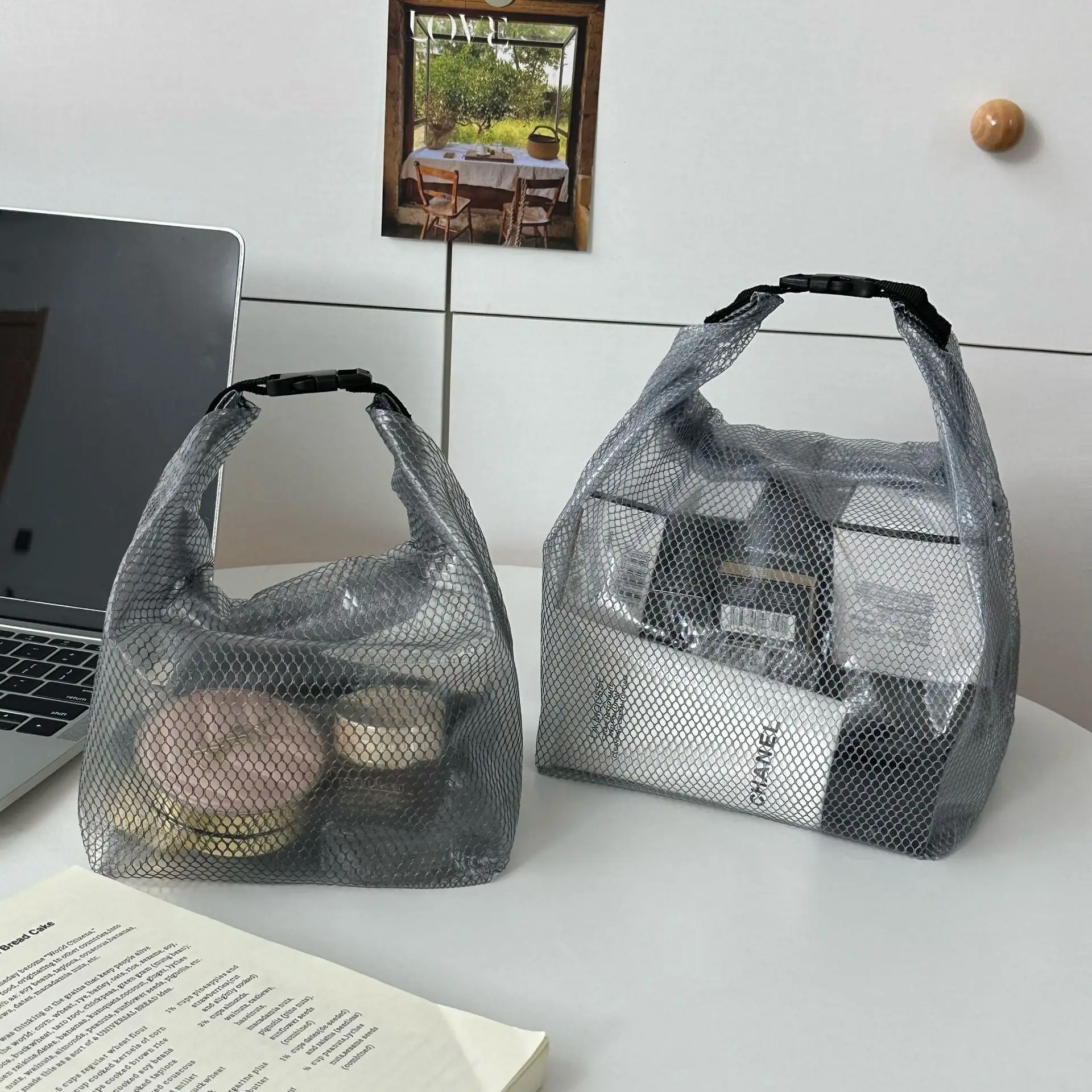 2025 Large Capacity Travel Toiletry Bag - Water-Resistant Cosmetic Organizer, Portable Hanging Wash Bag for Makeup Storage