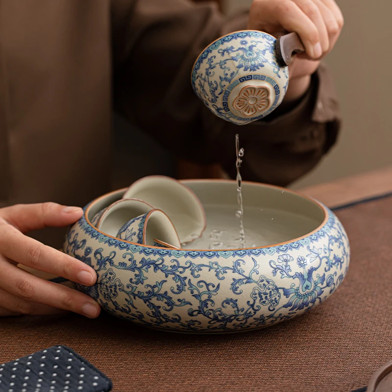 Slide image 9716bc0a333e4c11bdb57bb9e7f5e910