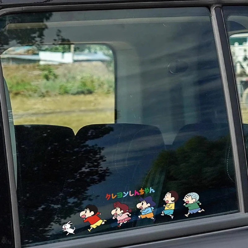 Фото Милые автомобильные наклейки Crayon Shin-chan, декоративные наклейки на окна, Мультяшные аниме автомобильные наклейки для мотоцикла, оптовая продажа №4