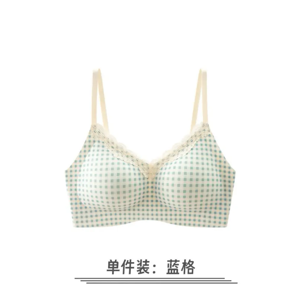 Red Wedding Bra Comfortable Seamless Gathered Underwear for Women Prevents Sagging Side Gathers Removable Pads Non Wired