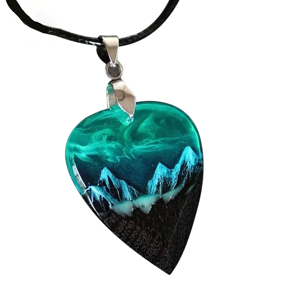 

1pc Guitar Paddle Pendant Resin 3x2.5cm Guitar Picks Retro Necklace Creative Pendant Jewelry Gift For Musician Lover Beginner