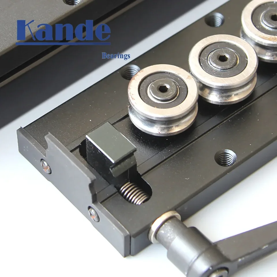 黒内蔵デュアル軸リニアガイド38ミリメートルSGR15Nローラースライド1セット: 1 SGB15Nブロックと1 SGR15Nガイドcnc木工 統合された2軸リニアガイド,32mm,sgr10e,1セット,sgb10eブロックおよび