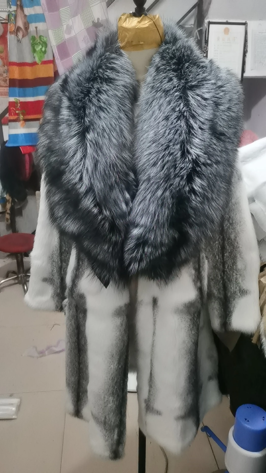Leopard Print Real Rabbit Fur Coat for Women Long Thickened Warm One-Piece Autumn Winter Fashion with Fox Fur Collar