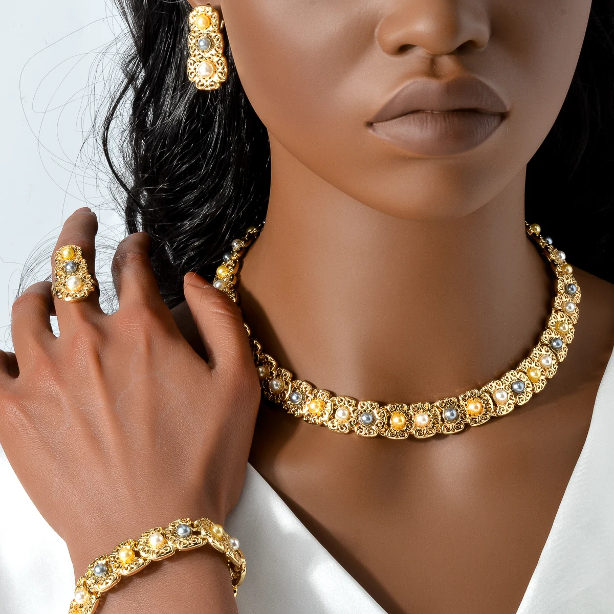 Dubai luxo qualidade conjunto de jóias para mulheres tendência pérola colar  pulseira anel brincos conjunto de jóias 18k banhado a ouro jóias -  AliExpress, image size:1200x1200