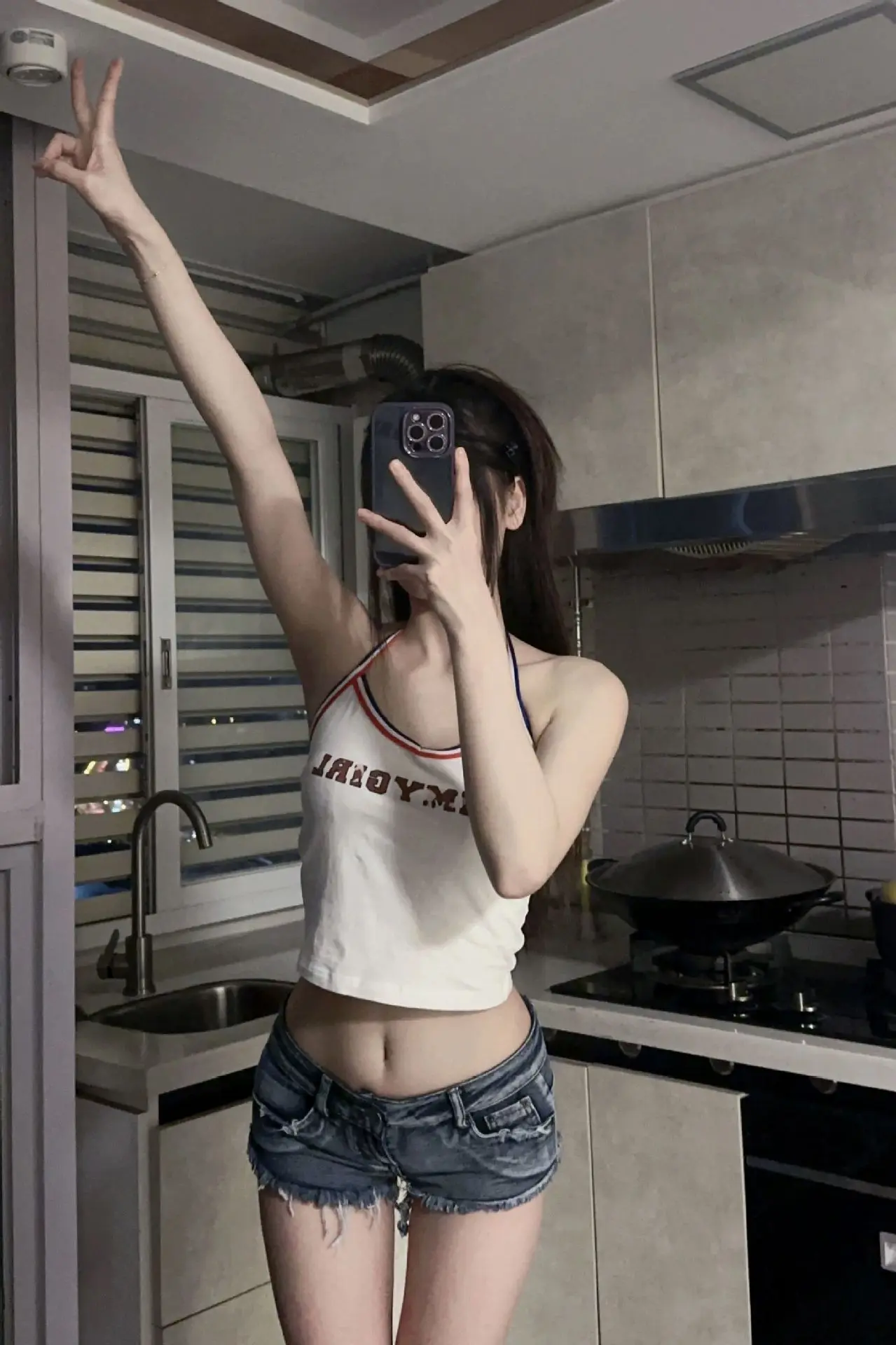 2026 Summer New Women Washed Blue Sexy Low Rise Ultra Short Denim Shorts Raw Shorts Female Jeans_ecoleips.com