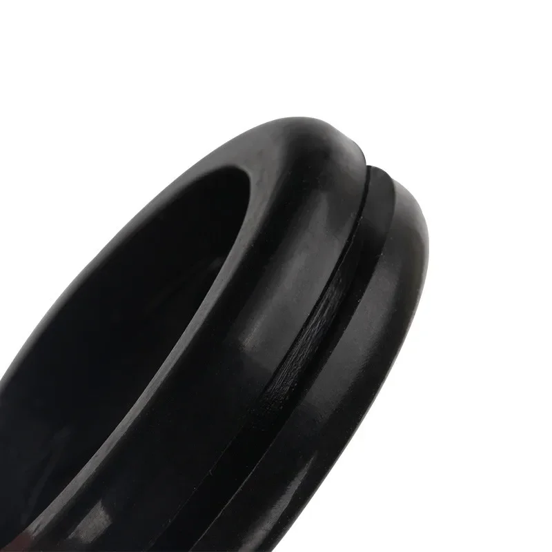 Slide image dc1964bf2bb54963a96ee7b928d41036