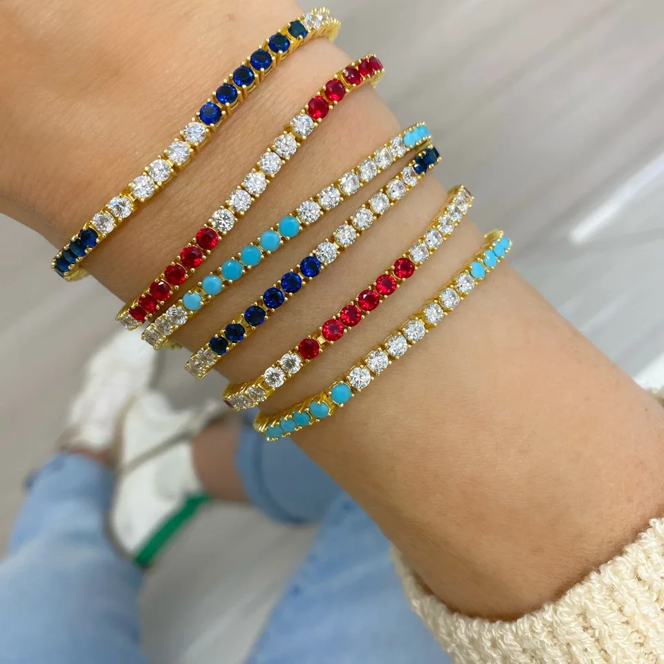 Bracciale Da Tennis Con Zirconi Ovali Rossi, Blu E Verdi - Catena Regolabile Placcata Platino, YA4668