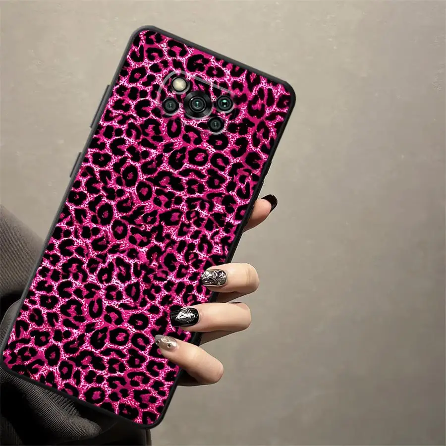 Leopard Pattern Phone Case - Fashionable Protective Cover