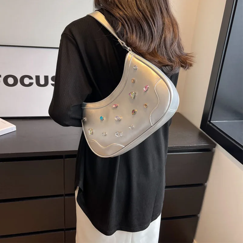 fashion crescent bags shoulder bag women bags armpit shoulder bag small 2023 summer new color  bag