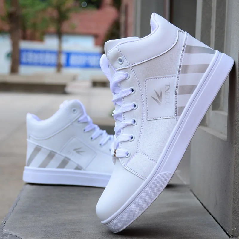 High-top Breathable Shoes Men Skateboard Shoes Sports Casual Leather Homme Waterproof Chaussure Sneakers Male casual sneakers