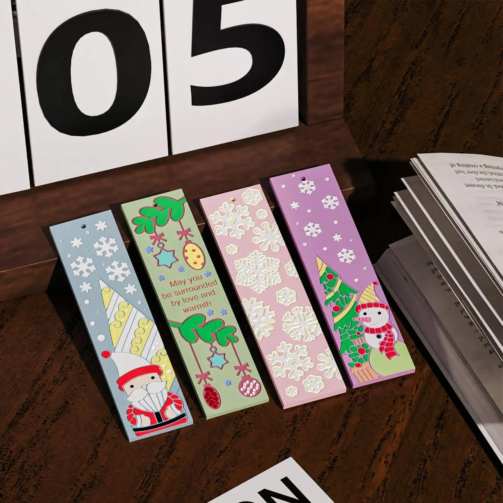 Book Mark Resin Molds 4 Pieces Christmas Snowman Epoxy Casting Molds Non-Stick Home Decor For Shelf Door Window Classroom Office