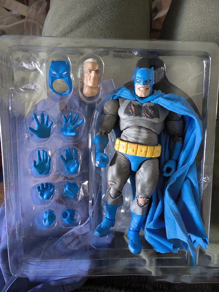 MAFEX マフェックス No.119 BATMAN a2f518bc-e996-455d-af50-
