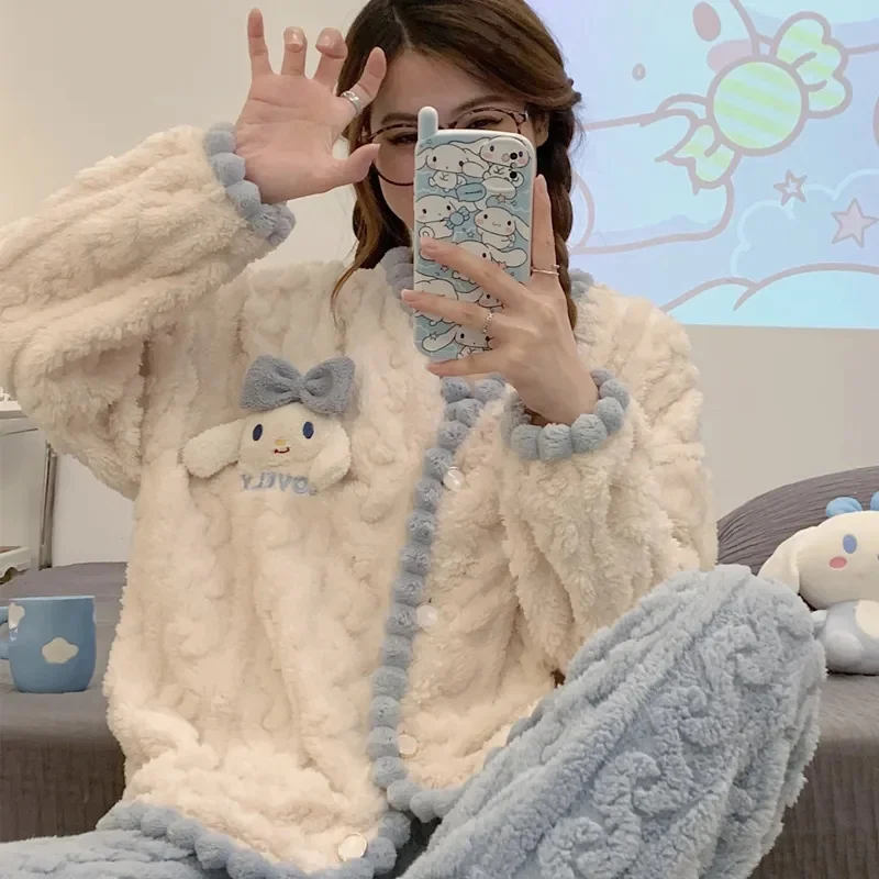 Коралловая бархатная Пижама