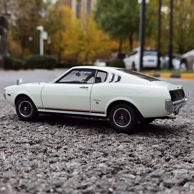 ミニカー AUTOart - AUTO art TOYOTA CELICA LIFTBACK 2000 GT Autoart 1/18 Toyota Celica Liftback 2000Gt Scale Car | eBay